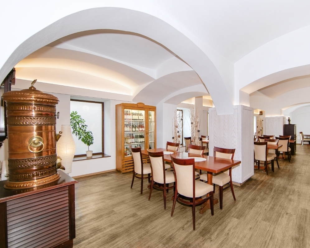 *PRONAJATO* Pronájem, restaurace, 418 m², Plzeň, ul. Pallova, 40 000 Kč/měsíc