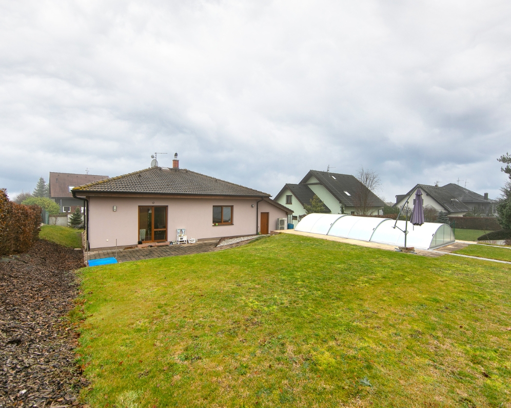 Pronájem, rodinný dům, 117 m², Losiná